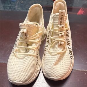 Damyuan cream slip on sneakers